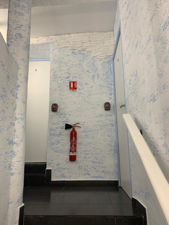 Formidable Studio Au Coeur Historique De Frejus Lejlighed Eksteriør billede